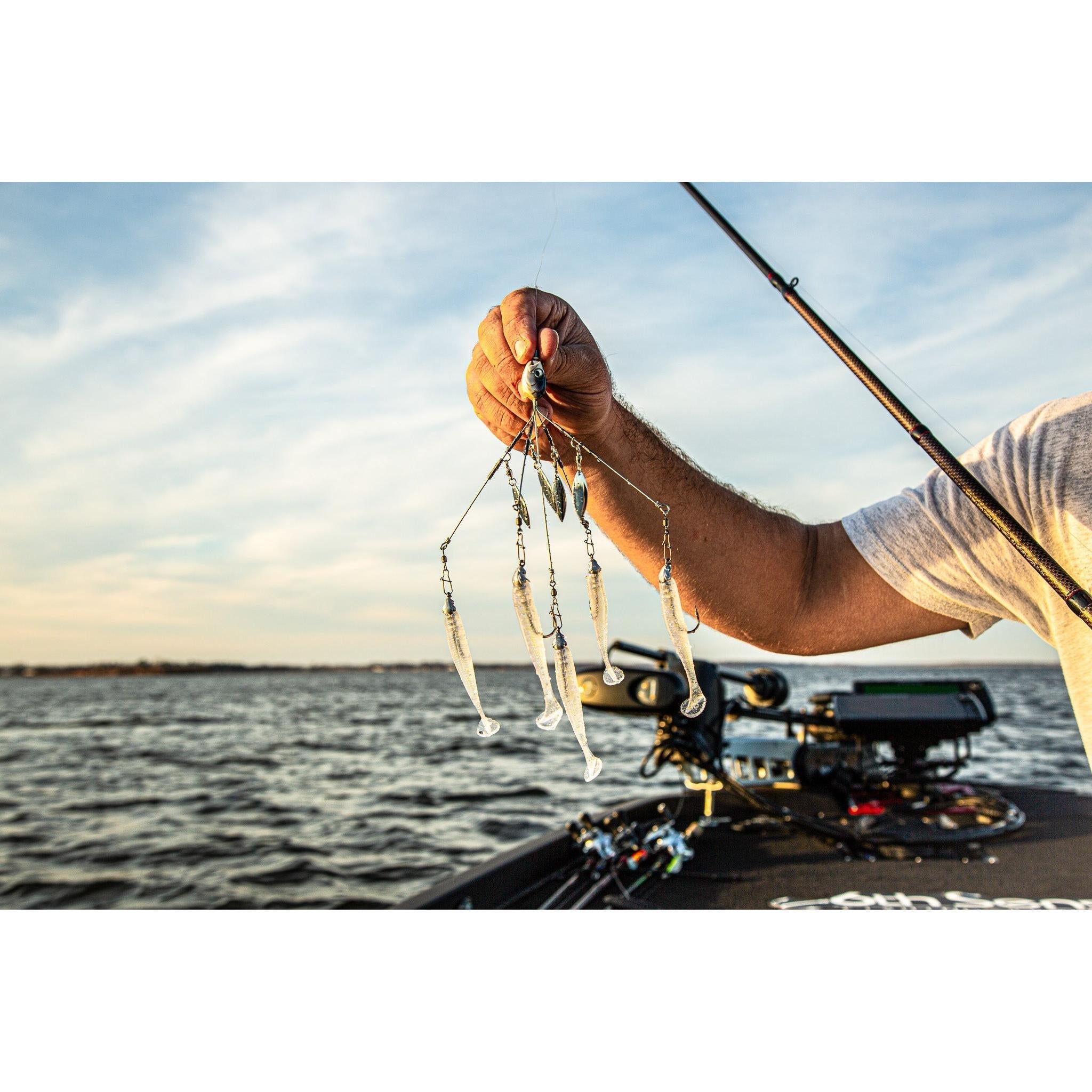 View of Rigs 6th Sense Divine 5-Wire 4-Blade Umbrella Rig available at EZOKO Pike and Musky Shop
