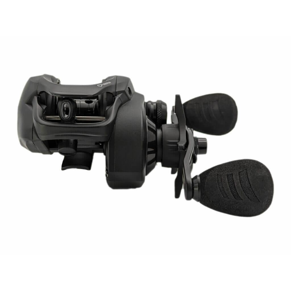 View of Baitcast_Reels Svivlo Draken ONE Baitcast Reel available at EZOKO Pike and Musky Shop