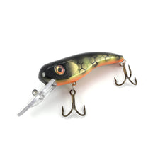 View of Crankbaits Llungen Lures .22 Short Crankbait Tug Chanel available at EZOKO Pike and Musky Shop