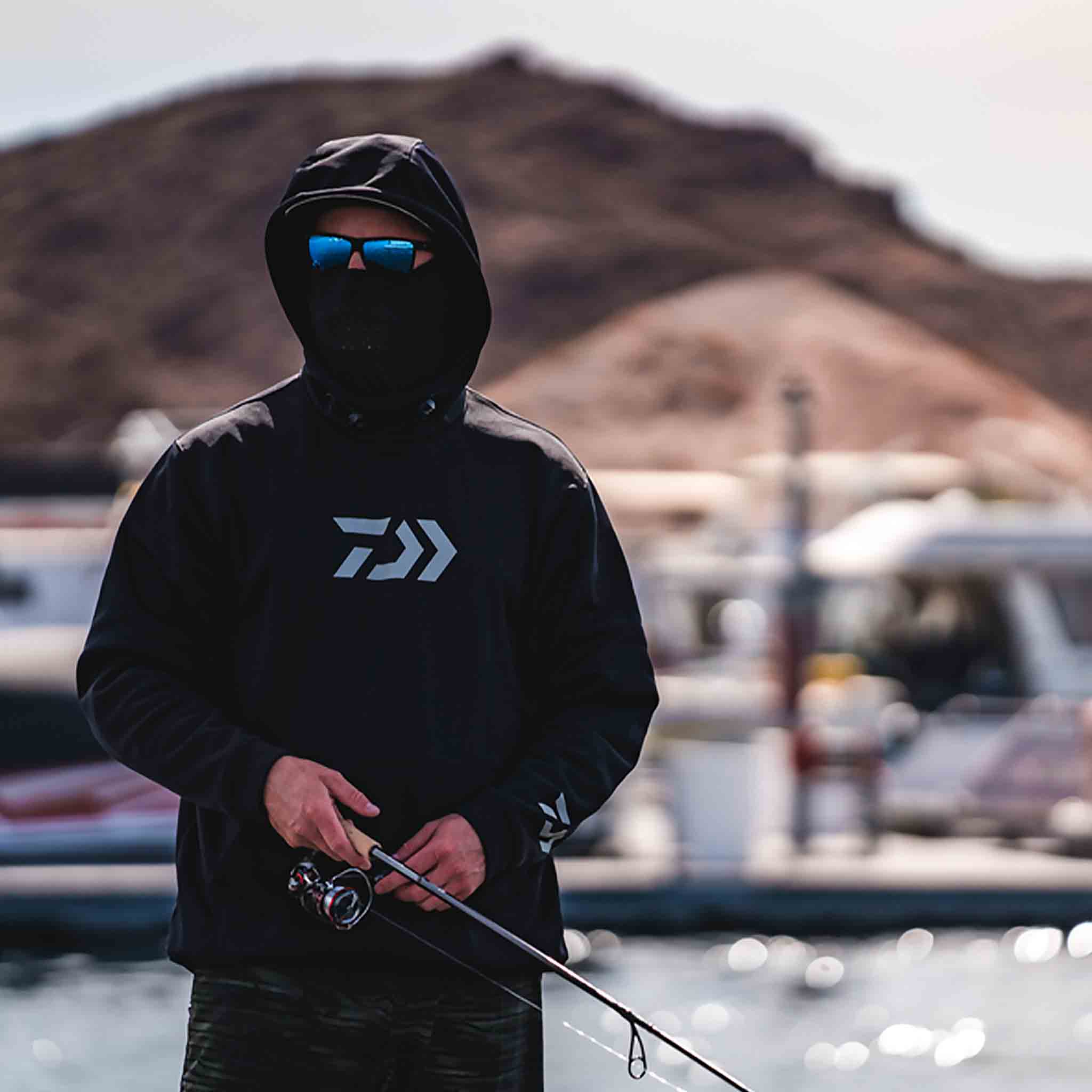 Daiwa D-VEC HOODIE WITH FACEMASK Hoodies-Sweatshirts